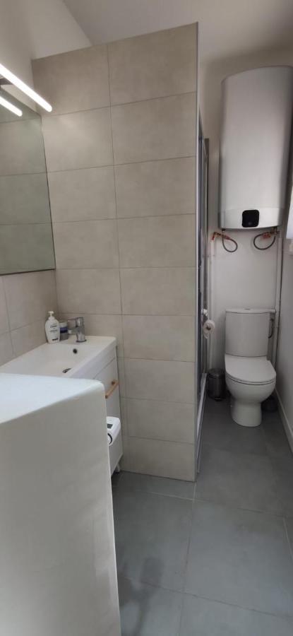 Jolie chambre indépendante centre Nizza Esterno foto